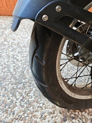 BMW F650GS Roja