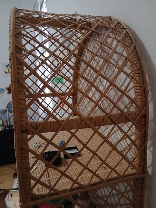 Estantería de mimbre