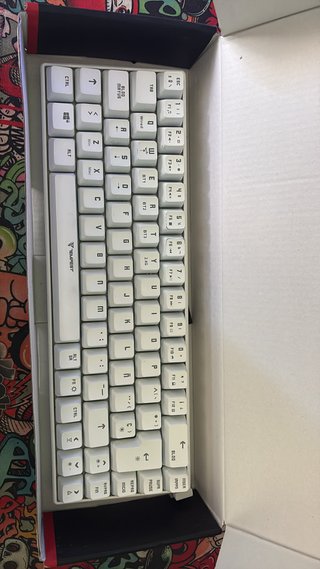 Teclado Mecánico Tempest K20 Beast RGB