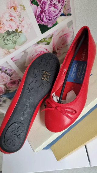 Bambas Mary Paz rojas talla 37