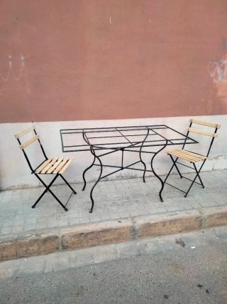 Mesa y 2 Sillas de Jardín