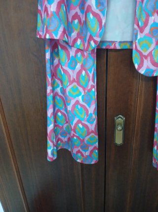 Conjunto geométrico multicolor. Da hasta una 42