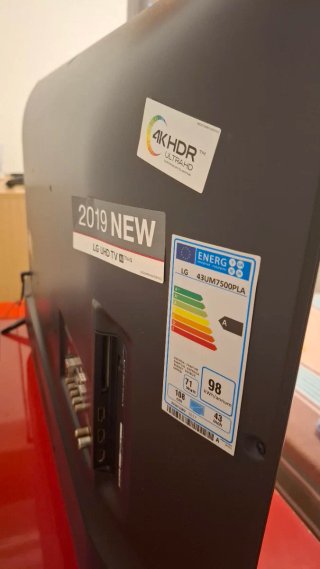 LG TV Ultra HD 4K Negra