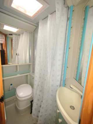FIAT Ducato -Bürstner T624 autocaravana perfilada