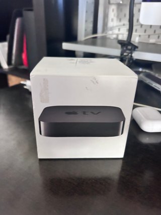 Apple TV 3ª Gen 1080p con caja y mando