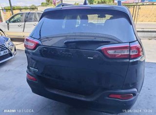 Paragolpes trasero jeep 217185 68232314ad cherokee