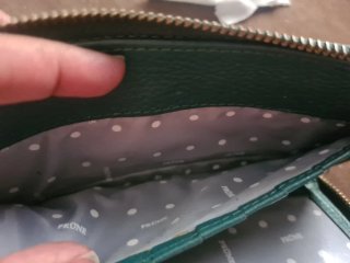 Monedero Prüne Verde Metálico