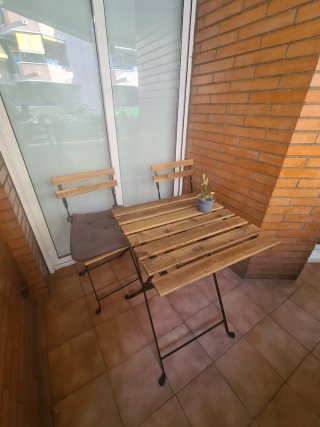 Mesa y Silla Balcón Madera y Metal
