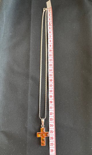 Collar Cruz Ámbar y Plata