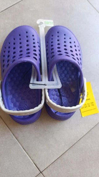 Zapatos morados para niños Joybees
