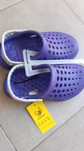 Zapatos morados para niños Joybees