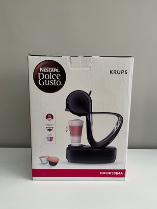 Cafetera de cápsulas Krups Negra
