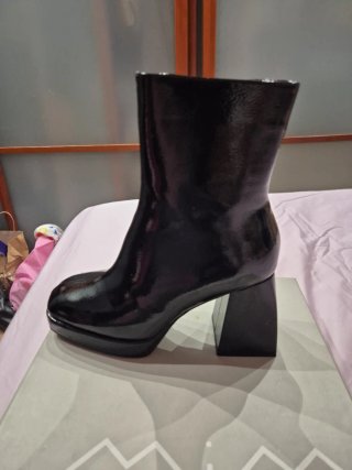 Botines charol tacón plataforma