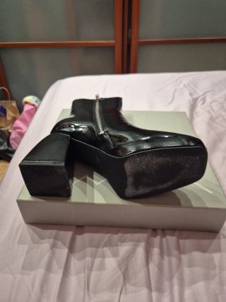 Botines charol tacón plataforma