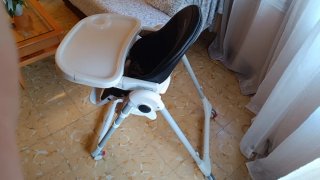 Trona Peg Perego para bebé