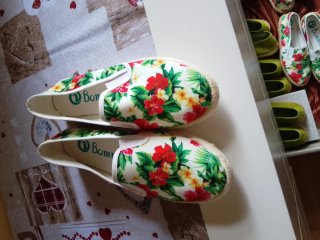 Zapatillas Bommie florales