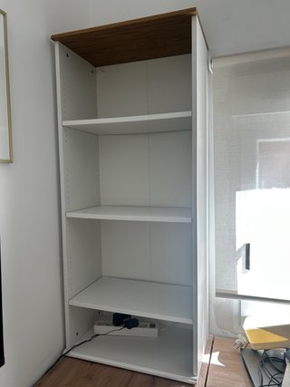 Librería IKEA SKRUVBY Blanca y Madera 60x140