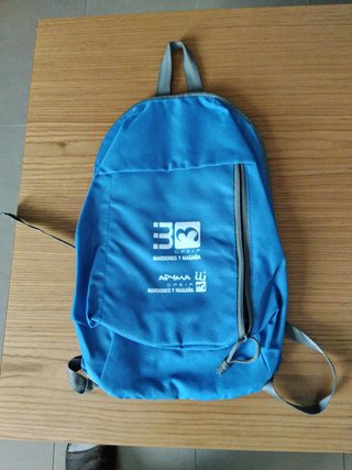 Mochila Quechua Roja y Blanca