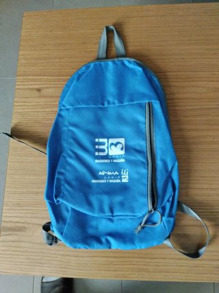 Mochila Quechua Roja y Blanca