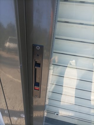 3 Ventanas correderas aluminio con persianas