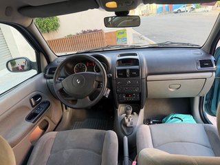 Renault Clio 2004