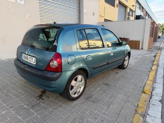 Renault Clio 2004