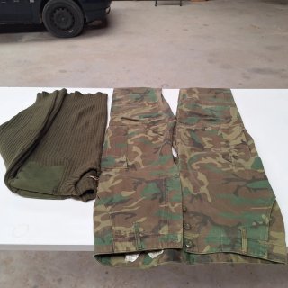 Pantalones de caza beige y verde