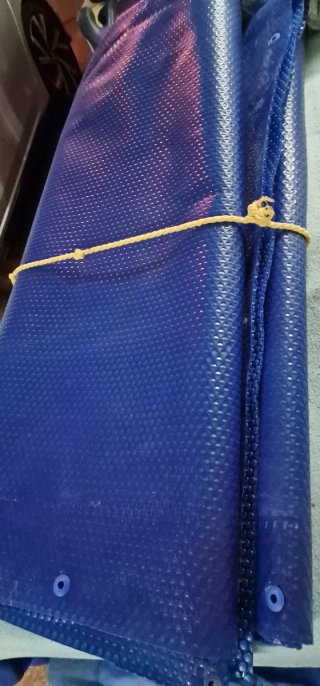 Lona para piscina de burbujas azul
