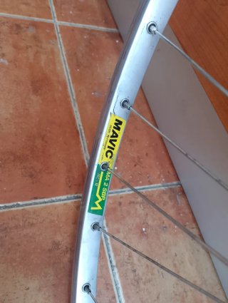 Ruedas Campagnolo Mavic