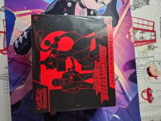 ETB Pokémon Rivales Predestinados 🇪🇦