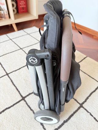 Silla paseo plegable + protector de lluvia + saco