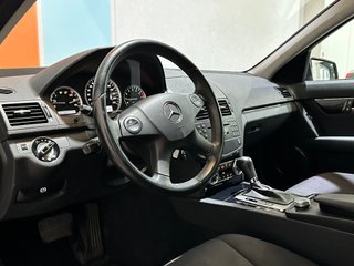 Mercedes-Benz Clase C 180k 2009 Classic