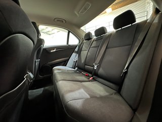 Mercedes-Benz Clase C 180k 2009 Classic
