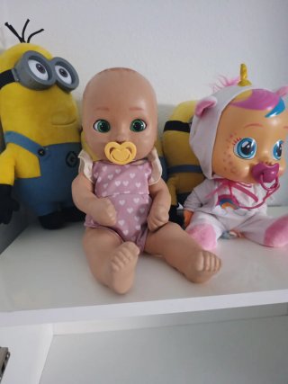 Muñeca Bebé Llorón y Muñeca Silicona