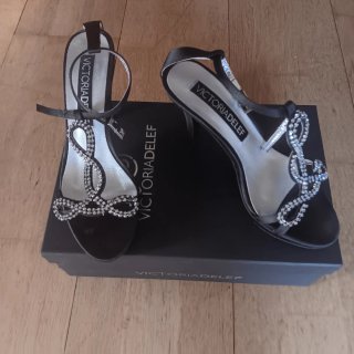 Sandalias de tacón VICTORIADELEF ceremonia