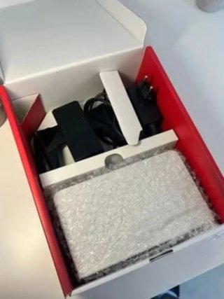 Nintendo Switch OLED Bianca
