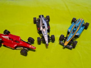 3 Coches de Colección Fórmula 1 scalextric