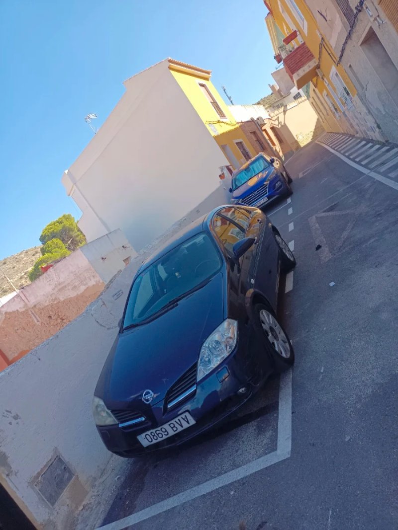 Nissan Primera 2002 - foto 1