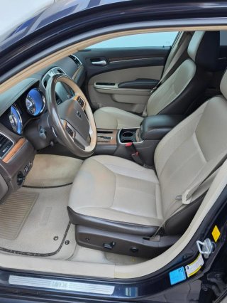 Lancia Thema 2012