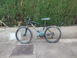 Bicicleta Btwin Rockrider 560 27,5