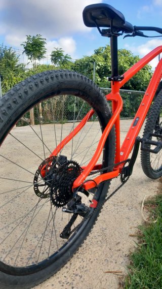 Bicicleta de Montaña Naranja