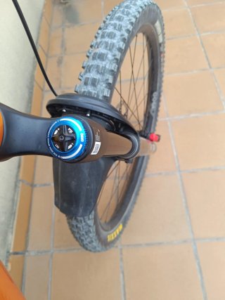 Bicicletta Canyon Spectral 8 CF CLLCTV taglia M