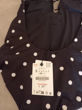 Bañador Zara lunares. Nuevo