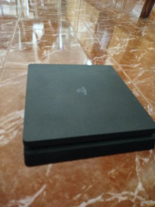 PS4 (PlayStation 4) Negra