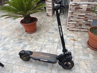 Patinete Eléctrico Negro