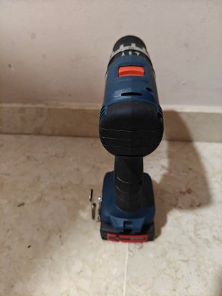 Taladro Percutor Bosch GSB 18V-45 Brushless