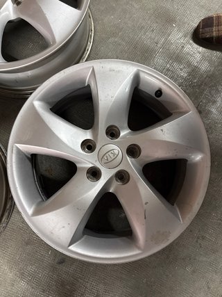 Llantas Kia Sportage (4 unidades)
