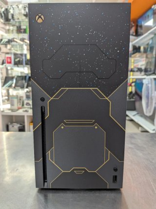 Xbox Series X Halo Infinite Edición Especial