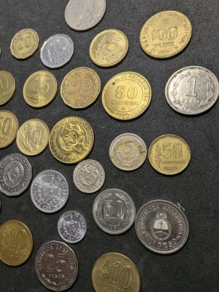 Lote 30 monedas de América