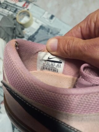 Nike Bamba Rosa y Negra